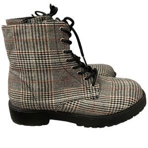Bamboo Preppy Academia Plaid Lace Up Combat Lug Sole Boots Sz 7.5